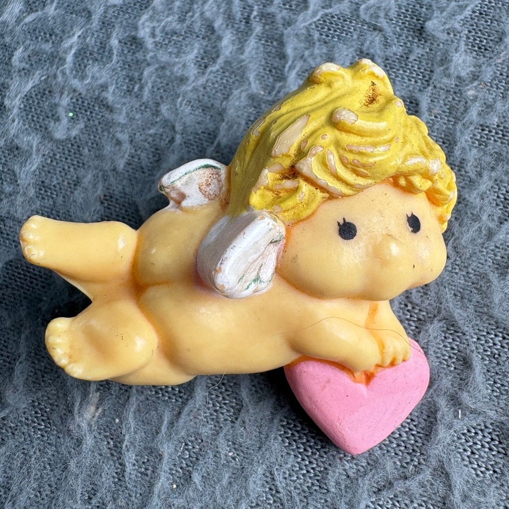 Vintage Hallmark Cherub Angel Pink Heart Plastic Lapel Pin Valentine Accessory